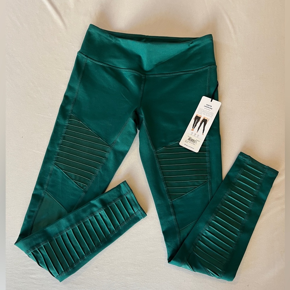 ALO Yoga Major Moto Legging in Emerald Green